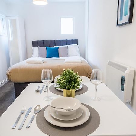 West Street Studio Apartments In Southend Exteriér fotografie