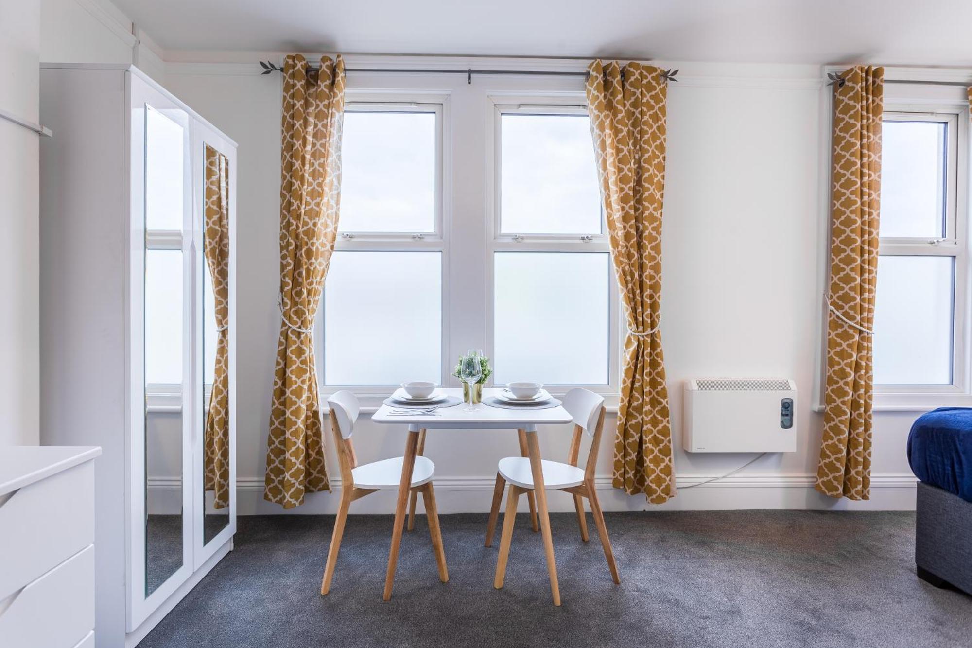 West Street Studio Apartments In Southend Exteriér fotografie